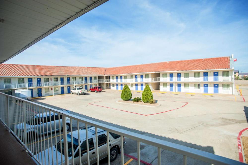 Motel 6-Corsicana, TX